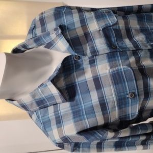 Mountain Hardwear blue and gray plaid long sleeve shirt. XL